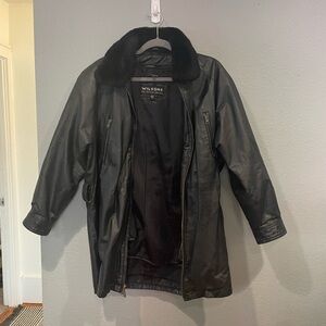 VINTAGE 90’s WILSONS leather coat